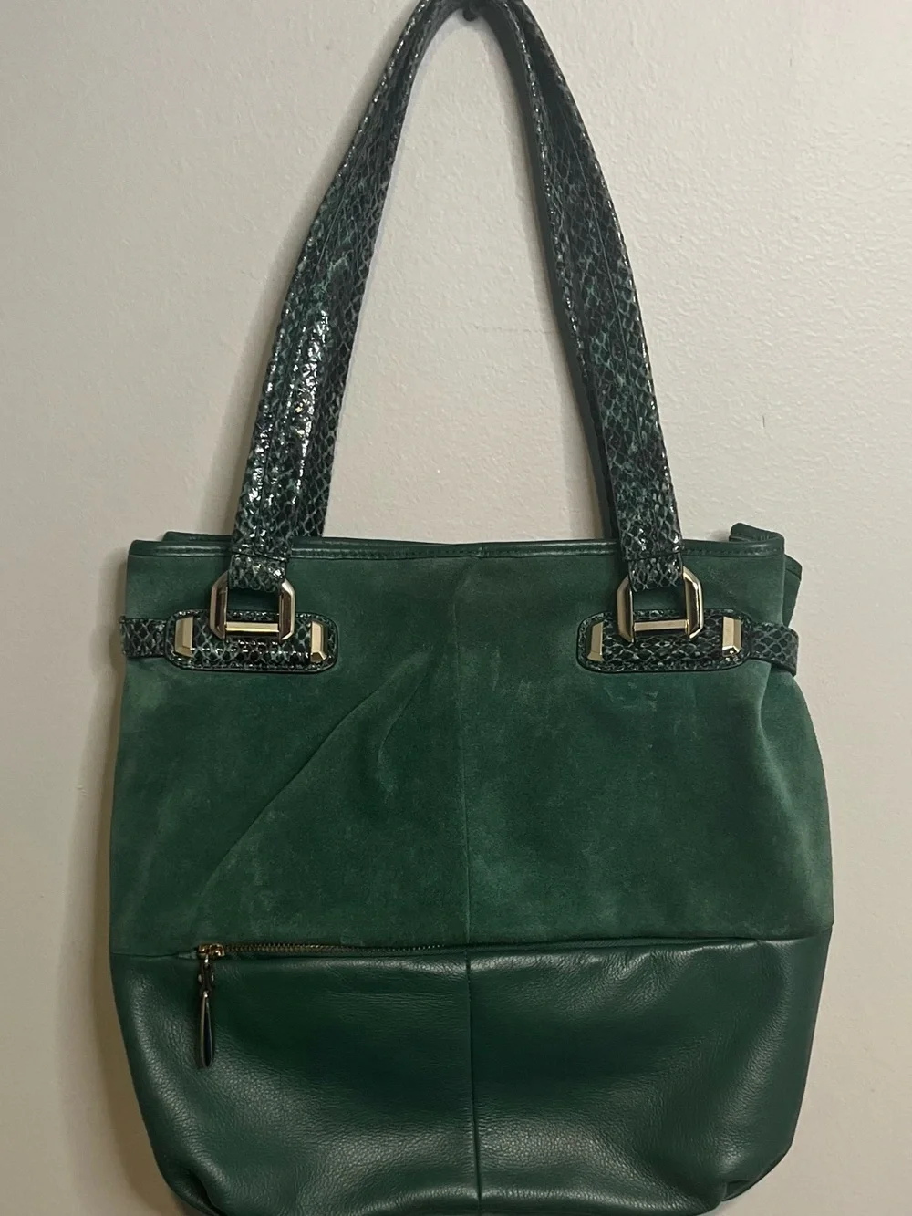 B Makowsky, Snakeskin Green Suede & Leather Shoulder Purse/Handbag Hobo